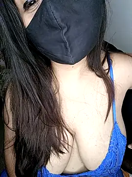 Snapshot of neha_rohan12 chatting on 8, 10, 2025 neha rohan12 online show from 8, 10, 2025