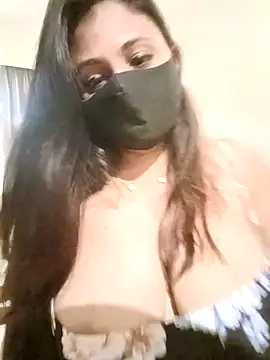 Snapshot of neha_rohan12 chatting on 28, 11, 2025 neha rohan12 online show from 28, 11, 2025