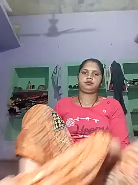 Divya Chandok online show from 2, 3, 2025