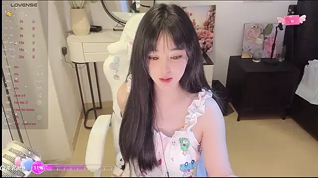 Milla-z online show from 18, 3, 2025