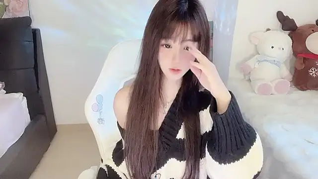 Milla-z online show from 10, 10, 2025