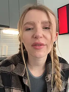 EvaBrooklyn online show from 3, 3, 2025