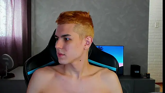 Snapshot of TravisRevas chatting on 9, 3, 2025 TravisRevas online show from 9, 3, 2025