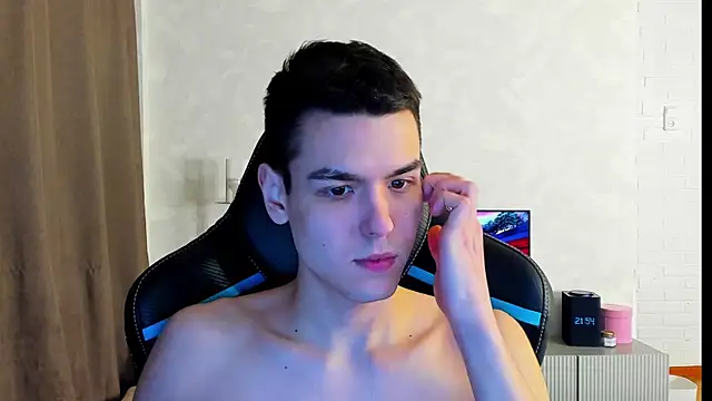 Snapshot of TravisRevas chatting on 13, 3, 2025 TravisRevas online show from 13, 3, 2025