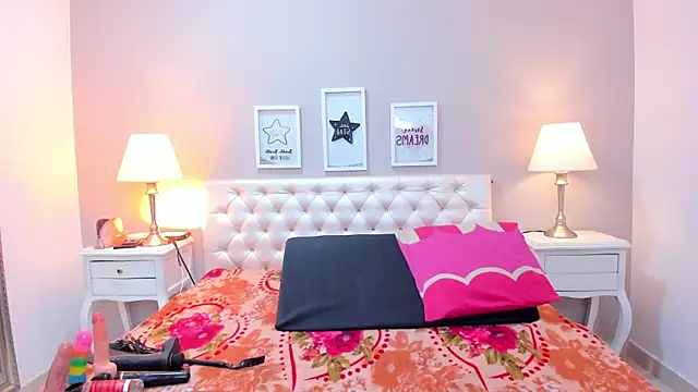 megan loviitz online show from 8, 11, 2025