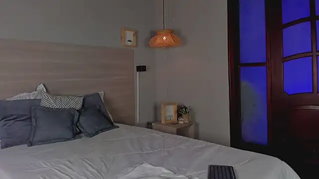 sweet obsession   online show from 22, 9, 2025