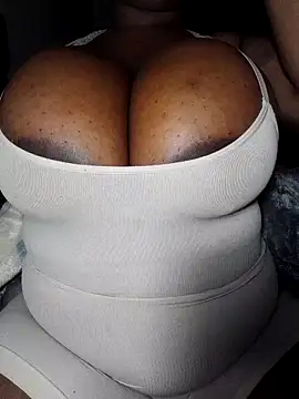 Snapshot of wamie12 chatting on 20, 11, 2025 wamie12 online show from 20, 11, 2025