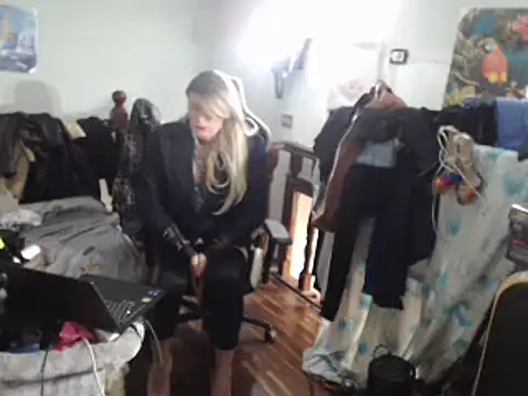 emmex671 online show from 12, 3, 2025