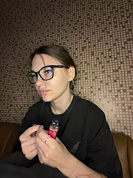 MrrKate online show from 3, 6, 2026