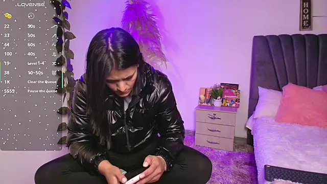 Snapshot of miaoconell chatting on 30, 6, 2026 miaoconell online show from 30, 6, 2026