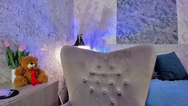 Arianaa collins online show from 29, 5, 2026