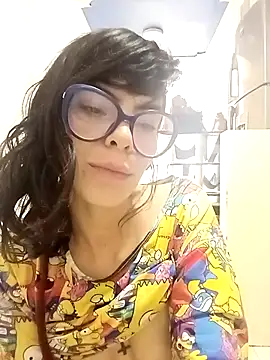 Snapshot of Ali3Martin chatting on 8, 3, 2025 Ali3Martin online show from 8, 3, 2025