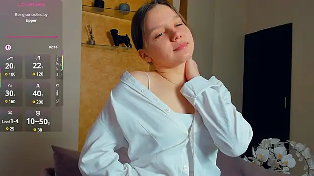 EdinaCordner online show from 10, 9, 2025