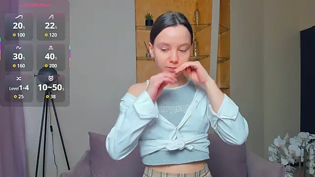 EdinaCordner online show from 5, 10, 2025