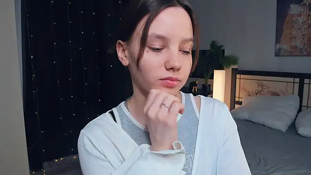 EdinaCordner online show from 5, 3, 2025