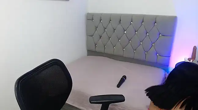 Nikol Twink online show from 8, 3, 2025