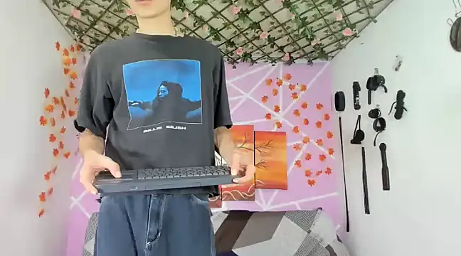 Maxxi hot23 online show from 28, 2, 2025