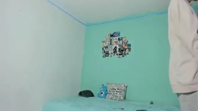 Maxxi hot23 online show from 4, 11, 2025