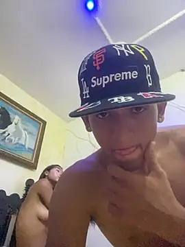 Babyalienqm online show from 8, 4, 2026