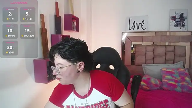 safyka online show from 2, 10, 2025