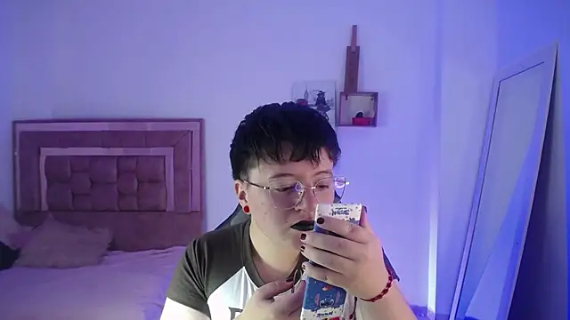 Snapshot of safyka chatting on 12, 2, 2026 safyka online show from 12, 2, 2026