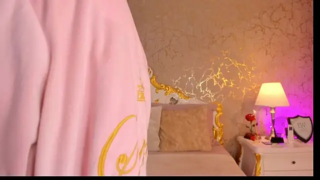 Snapshot of ScarlettWallace chatting on 3, 2, 2026 ScarlettWallace online show from 3, 2, 2026