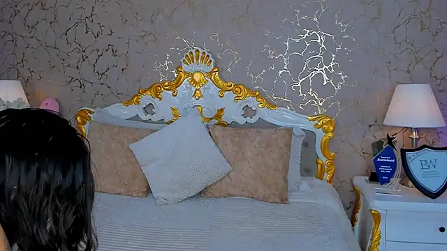 ScarlettWallace online show from 15, 3, 2025