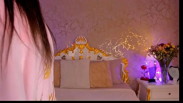 ScarlettWallace online show from 12, 3, 2026