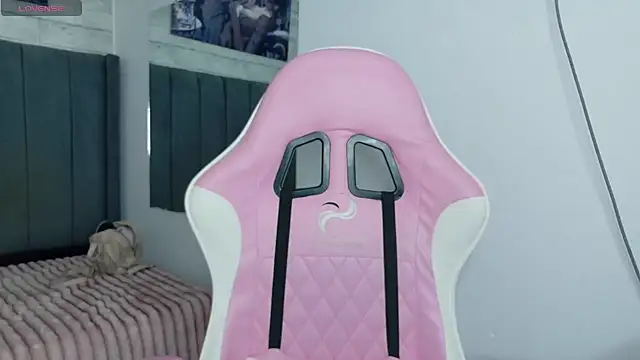 Aida princess online show from 20, 10, 2025