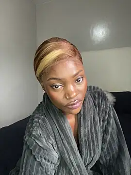 Snapshot of PrincessTamara chatting on 20, 10, 2025 PrincessTamara online show from 20, 10, 2025