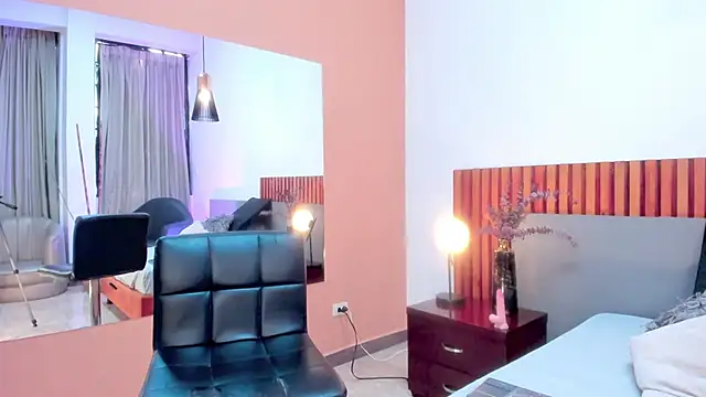 SeleneLujan online show from 20, 3, 2025