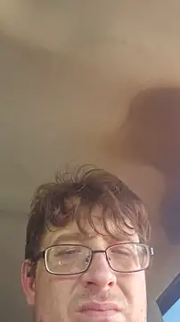 dylanroberts1995 online show from 21, 5, 2026