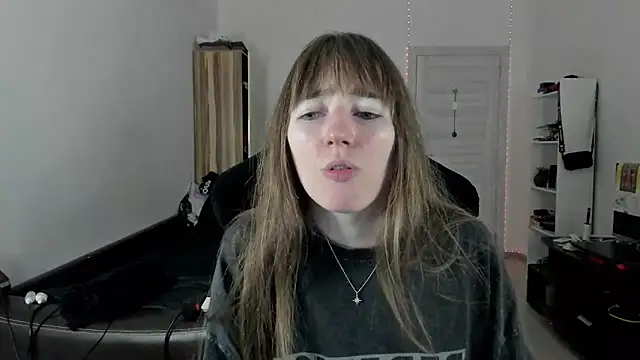 bekkawell online show from 5, 10, 2025