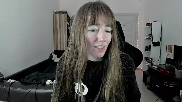 bekkawell online show from 2, 10, 2025