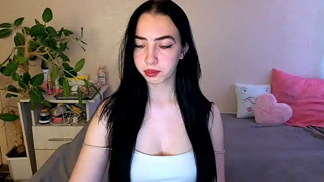 Snapshot of WildKittenX_ chatting on 21, 6, 2026 WildKittenX online show from 21, 6, 2026