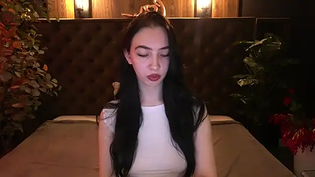 WildKittenX  online show from 3, 5, 2026