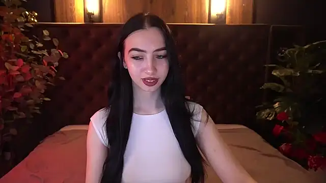 WildKittenX  online show from 11, 4, 2026