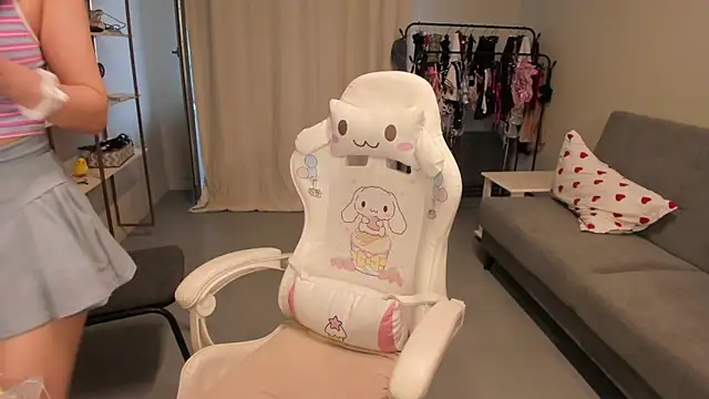 ka00ru chan online show from 4, 12, 2025