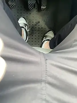 Smallcoco26 online show from 20, 3, 2025