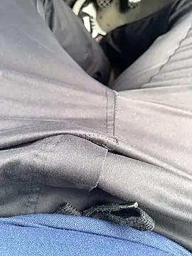 Smallcoco26 online show from 18, 3, 2025