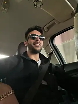 YJeromZCoxk online show from 18, 3, 2025