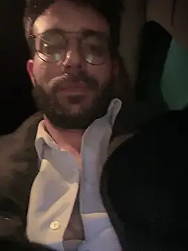 YJeromZCoxk online show from 9, 3, 2025