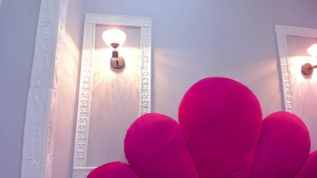 Snapshot of Bonniie_22 chatting on 27, 10, 2025 Bonniie 22 online show from 27, 10, 2025