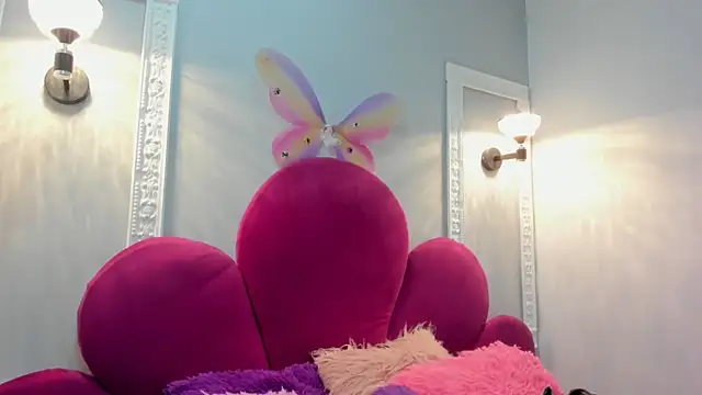 Snapshot of Bonniie_22 chatting on 6, 11, 2025 Bonniie 22 online show from 6, 11, 2025