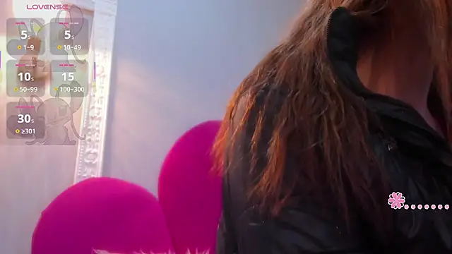 Snapshot of Bonniie_22 chatting on 1, 12, 2025 Bonniie 22 online show from 1, 12, 2025