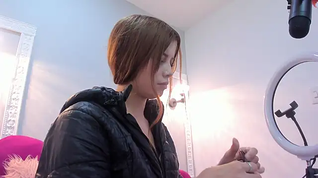 Snapshot of Bonniie_22 chatting on 20, 10, 2025 Bonniie 22 online show from 20, 10, 2025