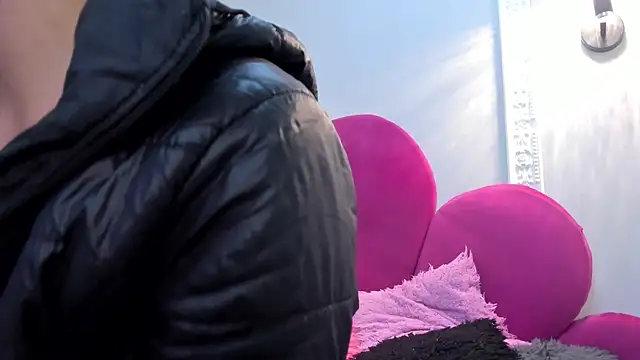 Snapshot of Bonniie_22 chatting on 19, 9, 2025 Bonniie 22 online show from 19, 9, 2025