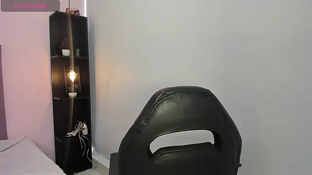 Snapshot of Bonniie_22 chatting on 18, 3, 2025 Bonniie 22 online show from 18, 3, 2025