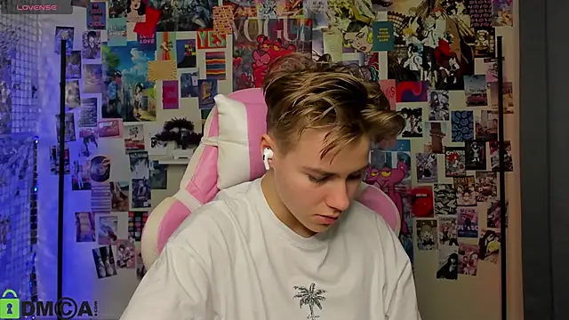 Jean Wilsons online show from 22, 11, 2025