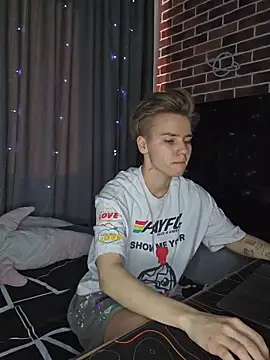 Jean Wilsons online show from 28, 2, 2026